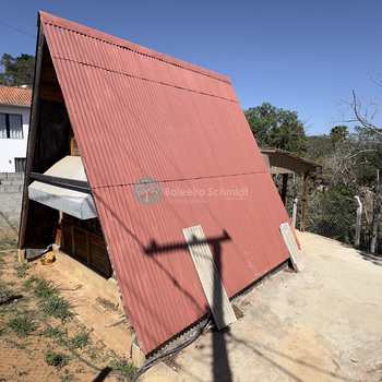 Casa em Santo Antônio do Pinhal, bairro Aproxi 3 Km do Centro