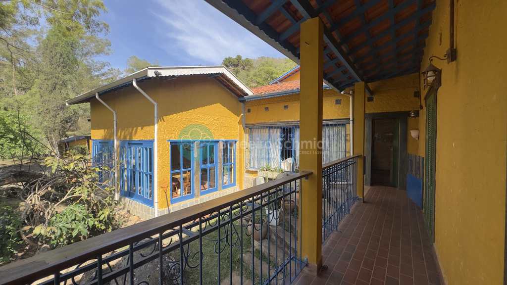 Casa em Santo Antônio do Pinhal, no bairro Rural