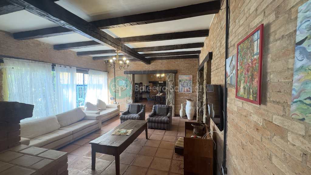 Casa em Santo Antônio do Pinhal, no bairro Rural