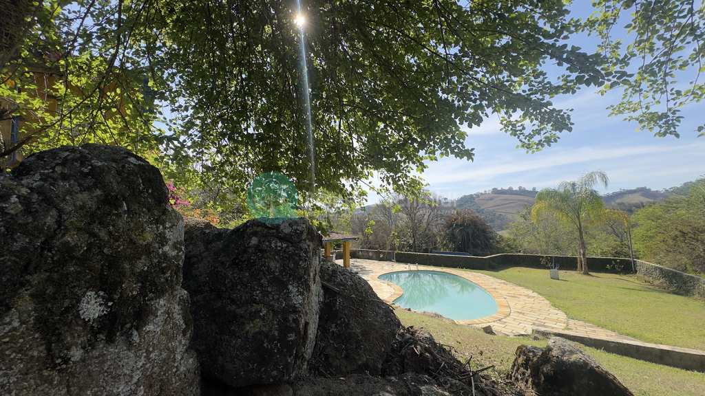 Casa em Santo Antônio do Pinhal, no bairro Rural