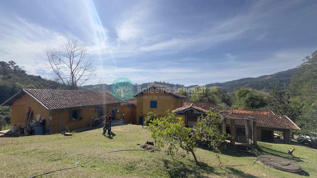 Casa em Santo Antônio do Pinhal, no bairro Rural