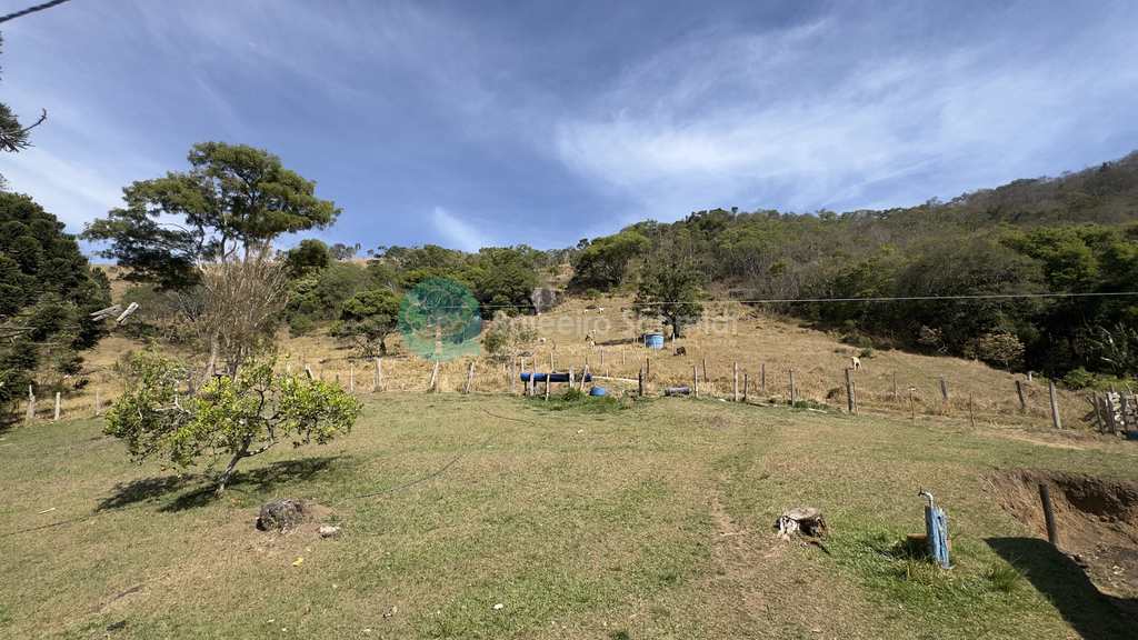 Casa em Santo Antônio do Pinhal, no bairro Rural