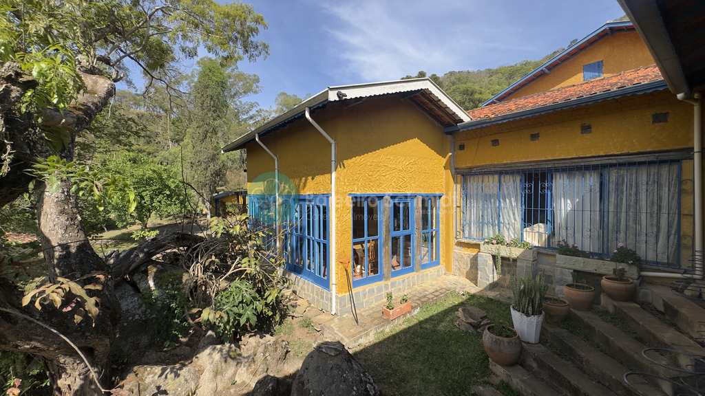 Casa em Santo Antônio do Pinhal, no bairro Rural
