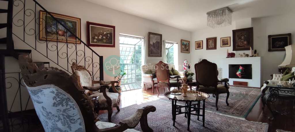 Casa em Santo Antônio do Pinhal, no bairro Centro