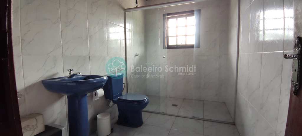 Casa em Santo Antônio do Pinhal, no bairro Centro