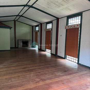 Casa em Santo Antônio do Pinhal, bairro Proximo Ao Centro