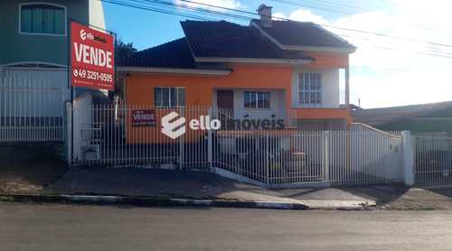 Casa, código 48 em Lages, bairro Copacabana