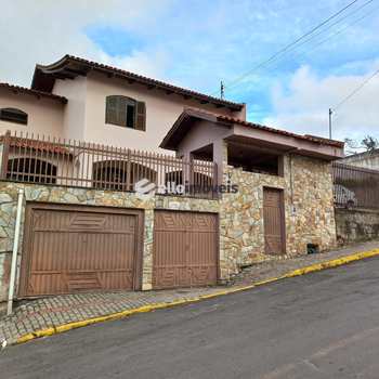 Casa em Lages, bairro Guadalupe