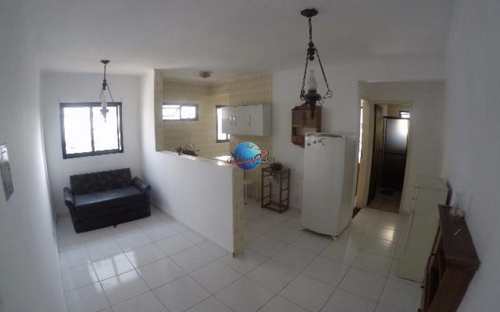 Apartamento, código 453 em Praia Grande, bairro Mirim