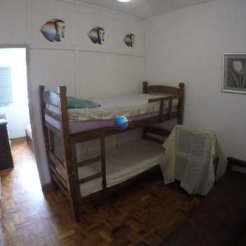 Kitnet em Praia Grande, bairro Tupi