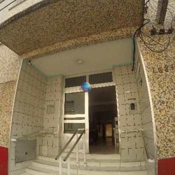 Kitnet em Praia Grande, bairro Ocian