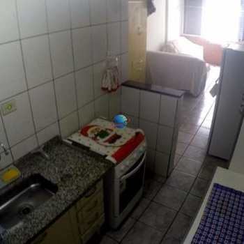 Kitnet em Praia Grande, bairro Guilhermina