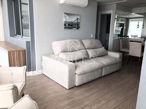Apartamento, código 827 em São Paulo, bairro Santo Amaro