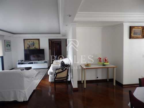 Apartamento, código 1424 em São Paulo, bairro Moema Pássaros