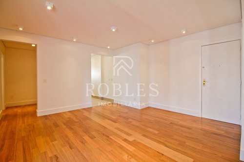 Apartamento, código 2093 em São Paulo, bairro Moema