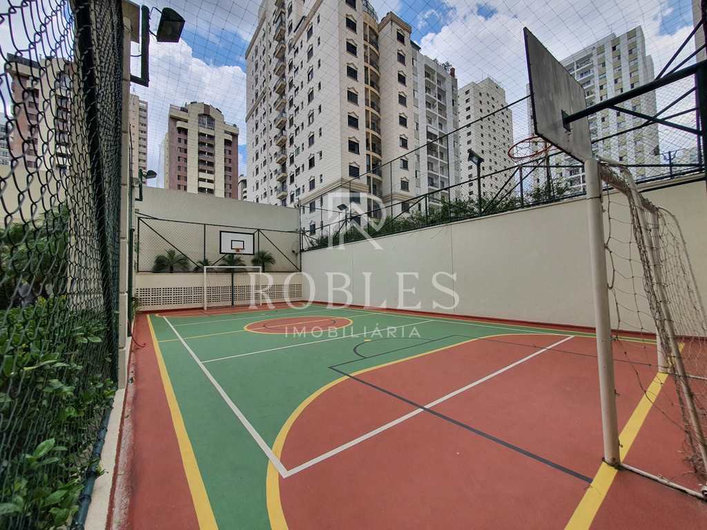 Apartamento em São Paulo, no bairro Cidade Monções