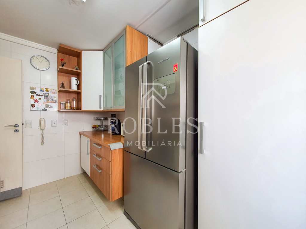 Apartamento em São Paulo, no bairro Cidade Monções