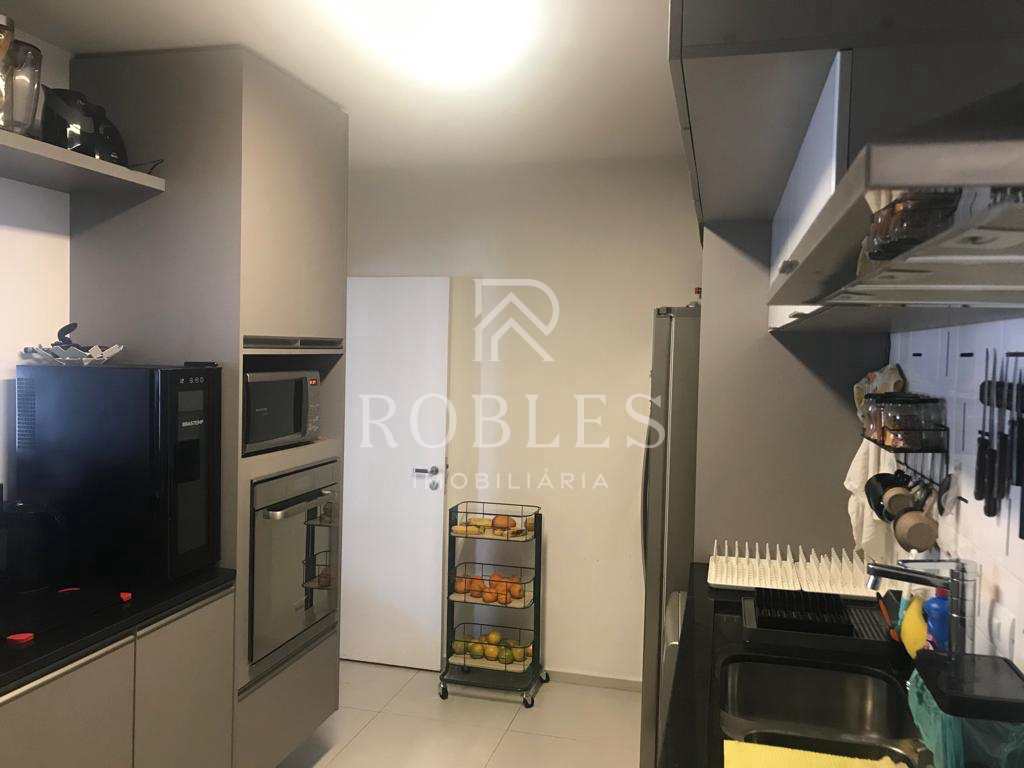 Apartamento em São Paulo, no bairro Moema
