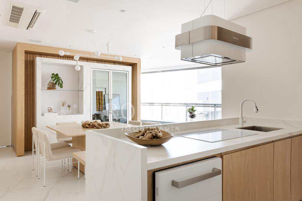 Apartamento em São Paulo, no bairro Itaim Bibi