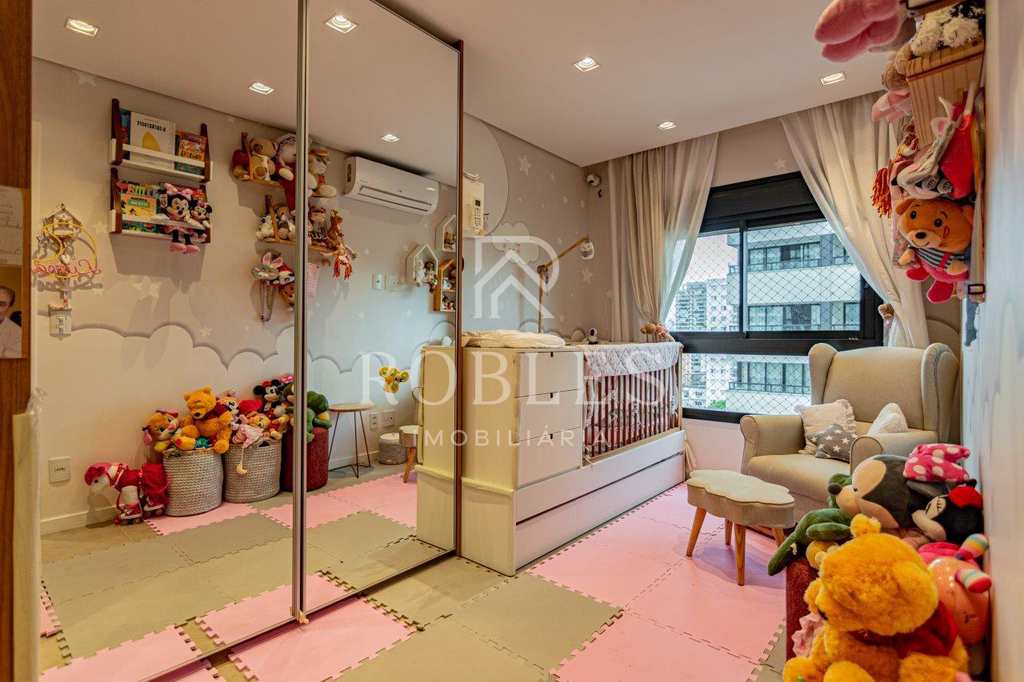 Apartamento em São Paulo, no bairro Vila Olímpia