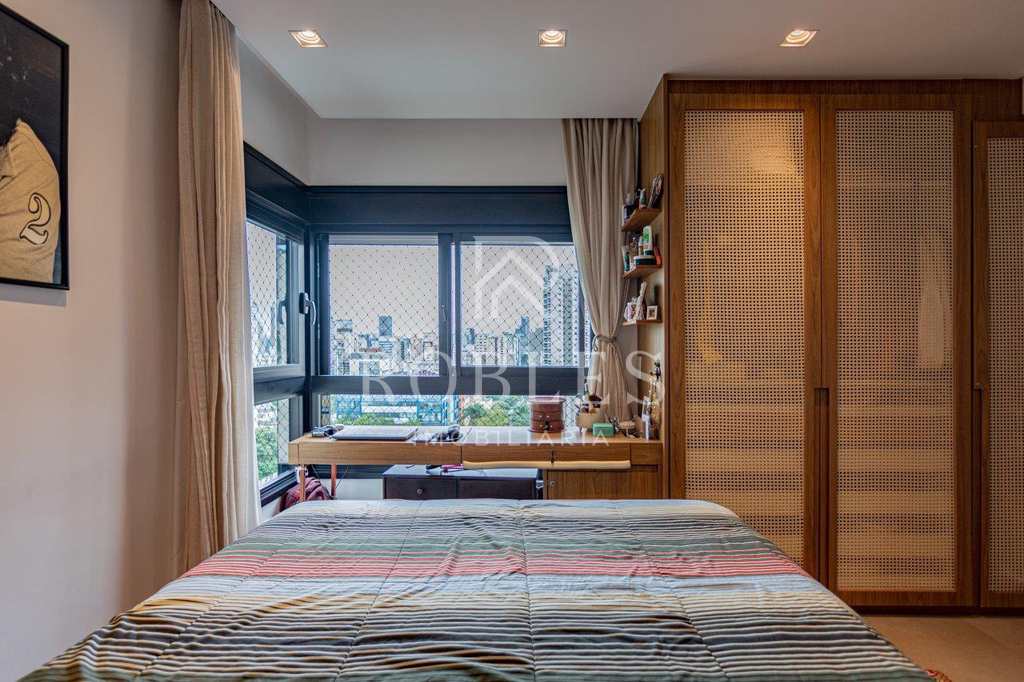 Apartamento em São Paulo, no bairro Vila Olímpia