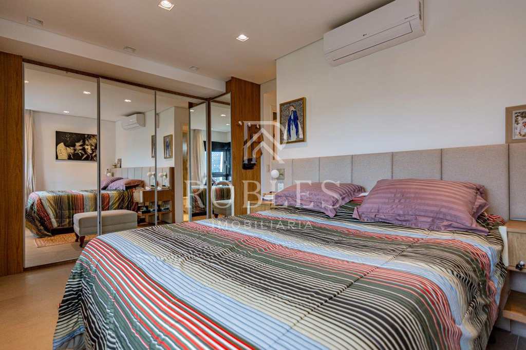 Apartamento em São Paulo, no bairro Vila Olímpia