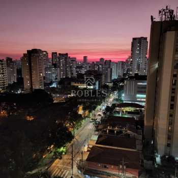 Apartamento em São Paulo, bairro Vila Olímpia