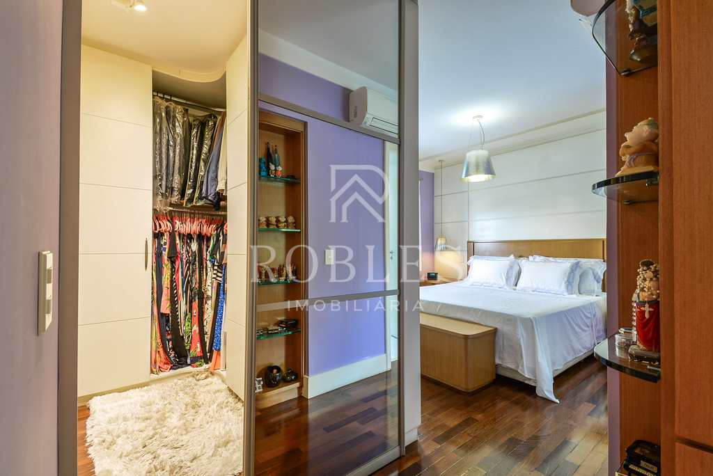 Apartamento em São Paulo, no bairro Itaim Bibi