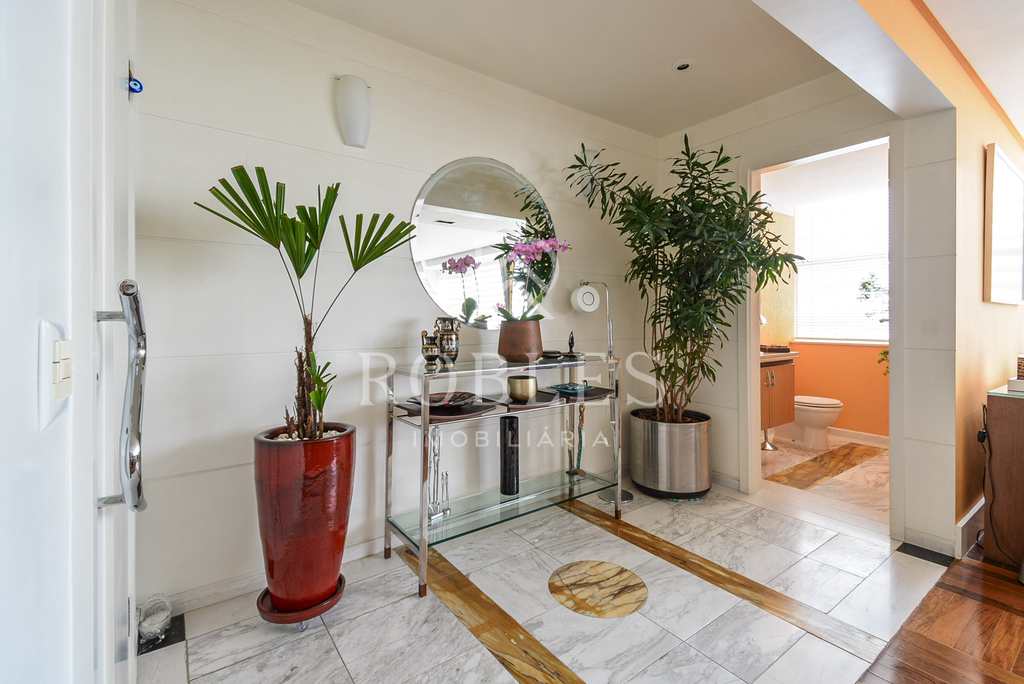 Apartamento em São Paulo, no bairro Itaim Bibi