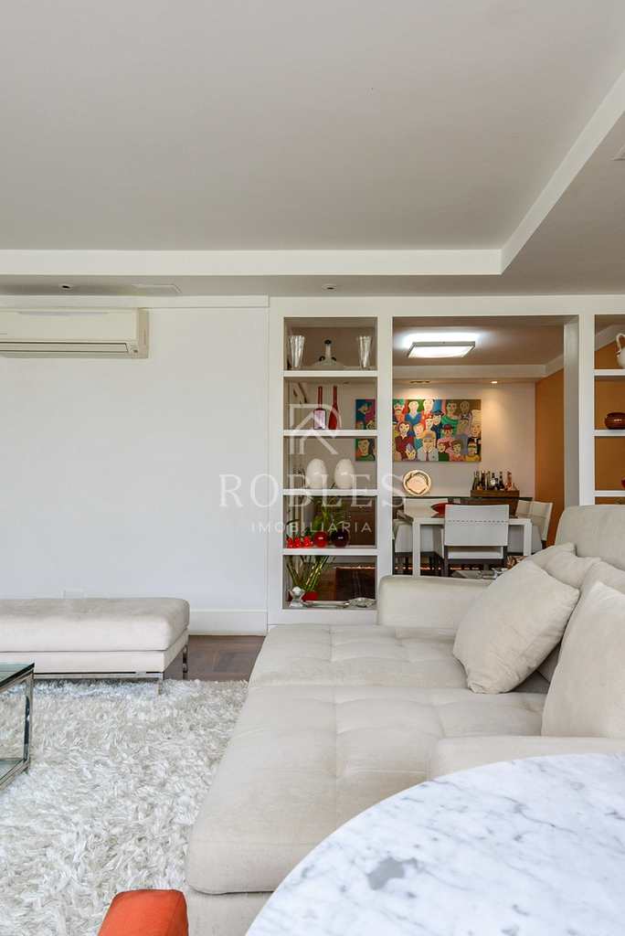 Apartamento em São Paulo, no bairro Itaim Bibi