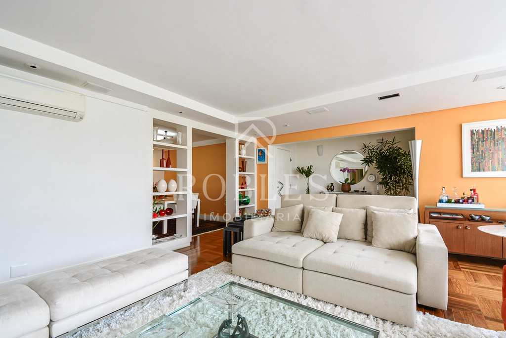 Apartamento em São Paulo, no bairro Itaim Bibi