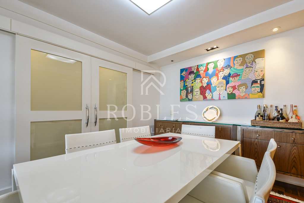 Apartamento em São Paulo, no bairro Itaim Bibi