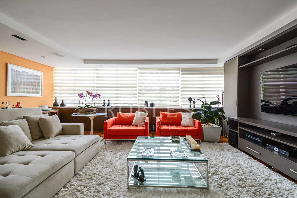 Apartamento em São Paulo, no bairro Itaim Bibi