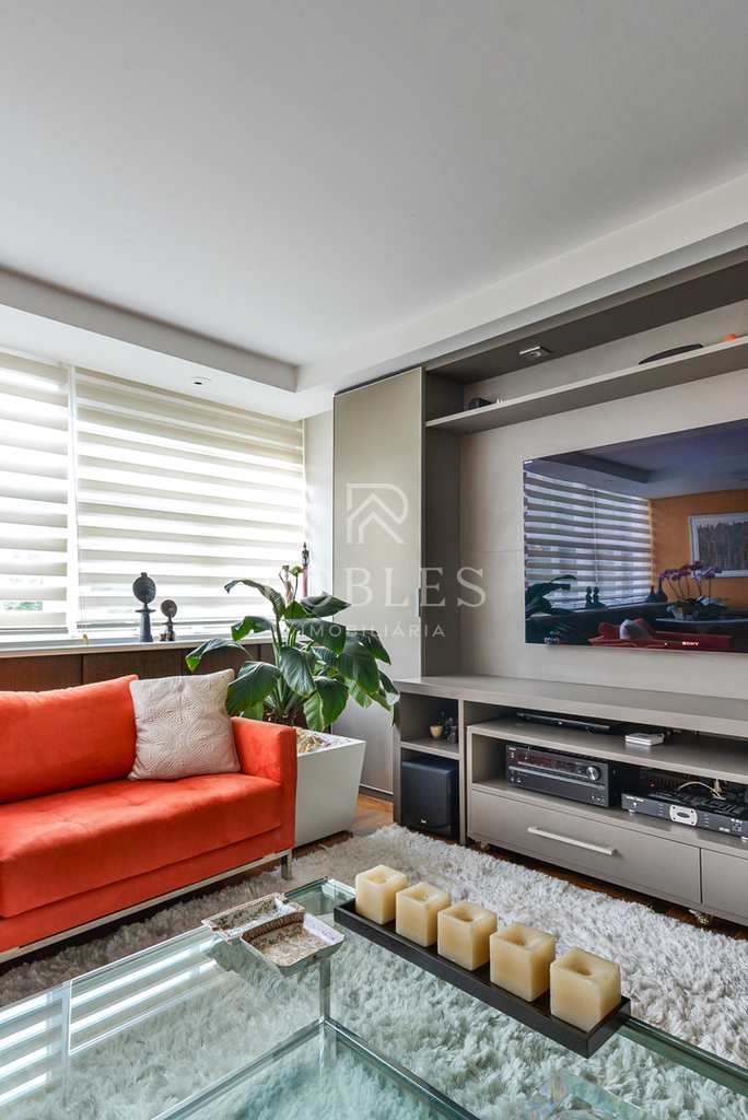 Apartamento em São Paulo, no bairro Itaim Bibi