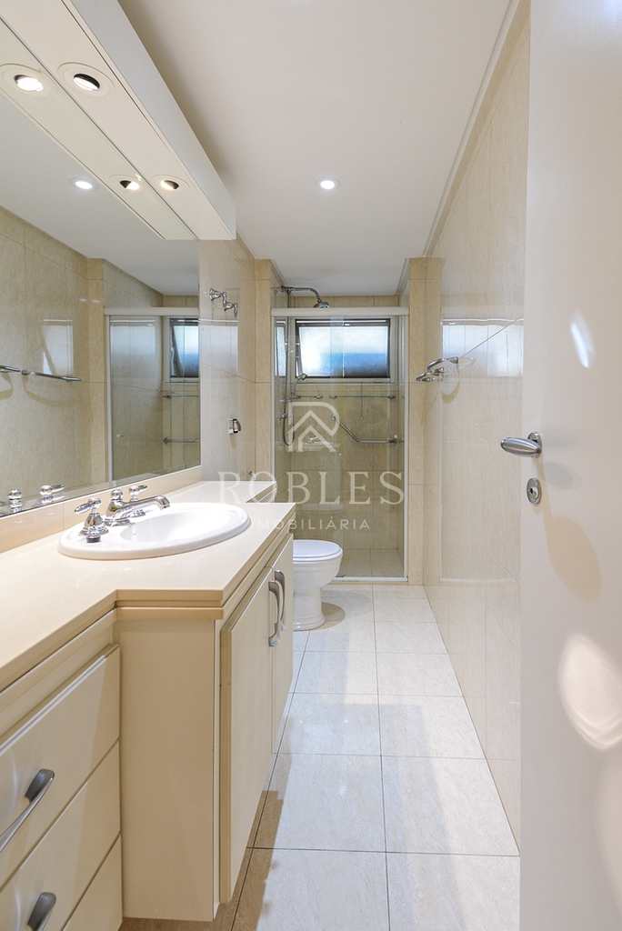 Apartamento em São Paulo, no bairro Itaim Bibi