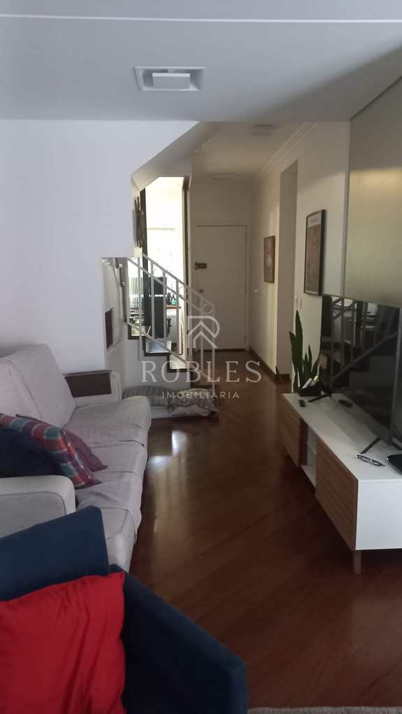 Casa de Condomínio em São Paulo, no bairro Granja Julieta