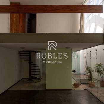 Sobrado em São Paulo, bairro Indianópolis