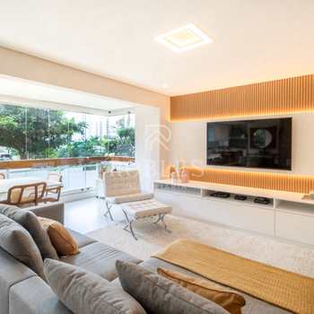 Apartamento em São Paulo, bairro Morumbi