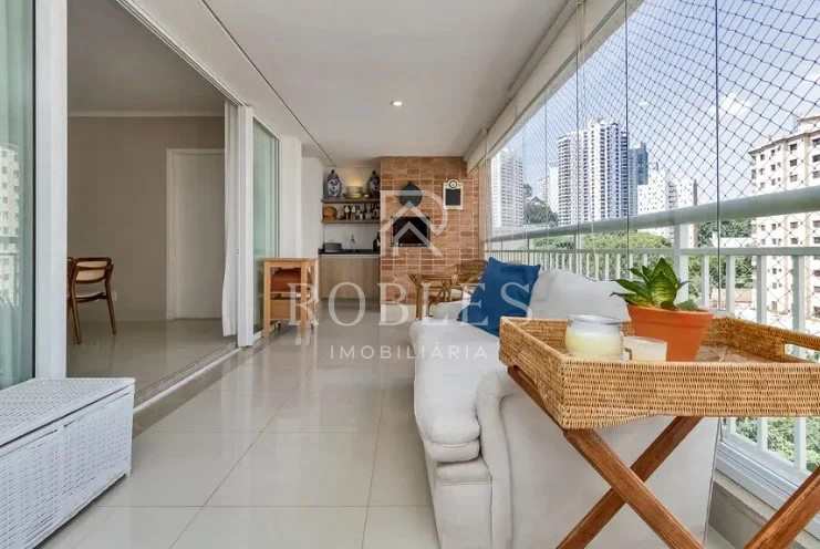 Apartamento em São Paulo, no bairro Morumbi