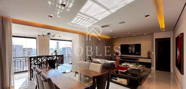 Apartamento em São Paulo, no bairro Brooklin Paulista