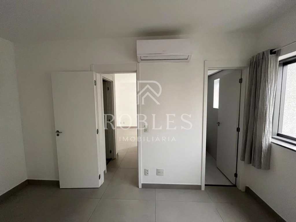 Apartamento em São Paulo, no bairro Moema