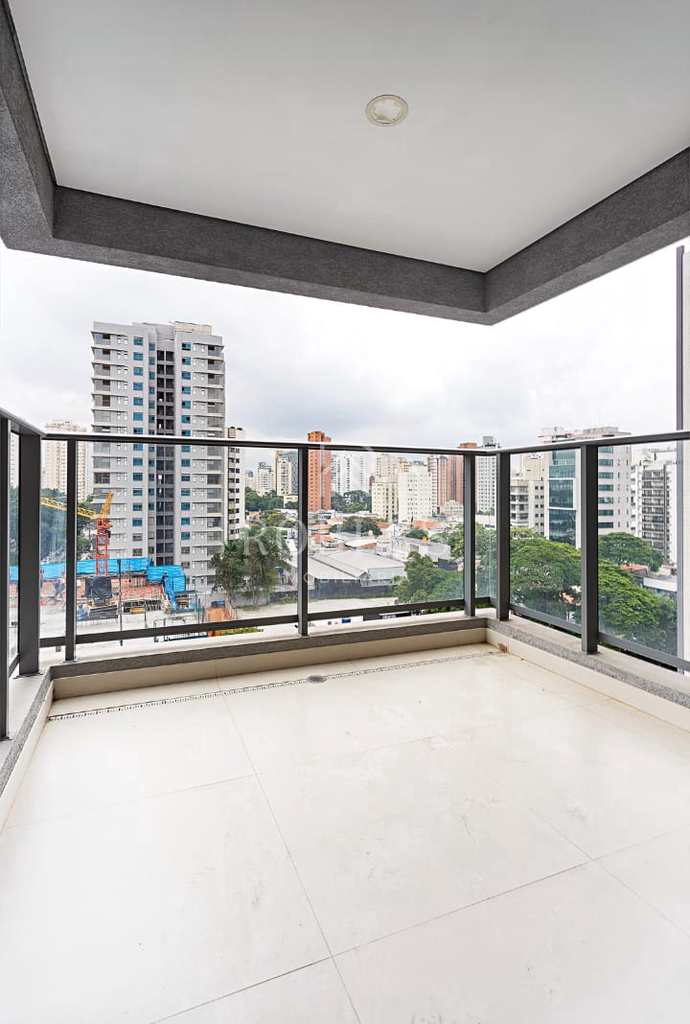 Apartamento em São Paulo, no bairro Indianópolis