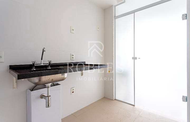 Apartamento em São Paulo, no bairro Indianópolis