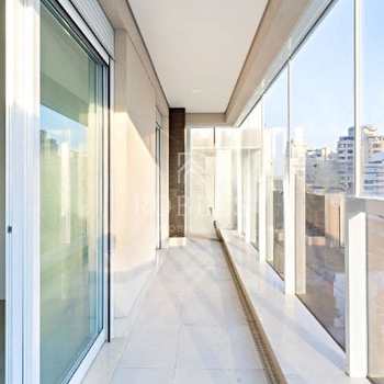 Apartamento em São Paulo, bairro Jardim Paulista