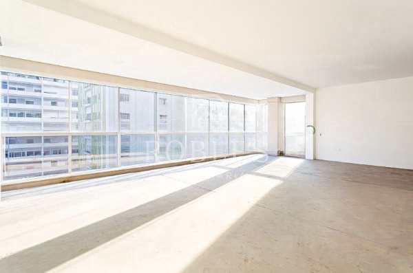 Apartamento em São Paulo, no bairro Jardim Paulista