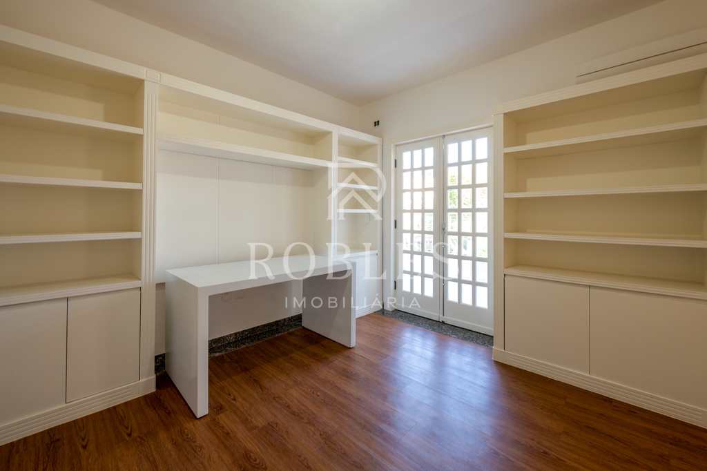 Casa em Barueri, no bairro Alphaville Residencial Zero