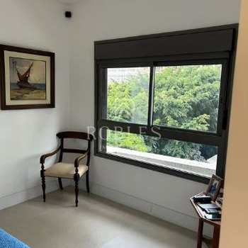Apartamento em São Paulo, bairro Cidade Monções