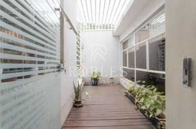 Prédio Comercial em São Paulo, no bairro Jardim Paulista