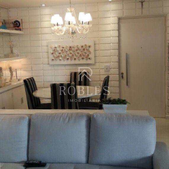 Apartamento em São Paulo, no bairro Moema