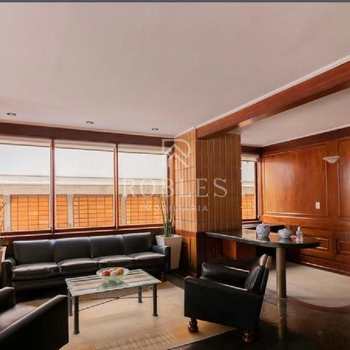 Apartamento em São Paulo, bairro Moema